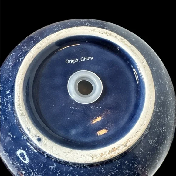 Blue Speckled Ceramic Planter with drain hole in bottom with stopper. (1-P) - Picture 7 of 7